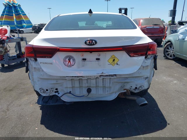 KIA Forte Lxs 2019 3KPF24AD1KE051689 Image 17