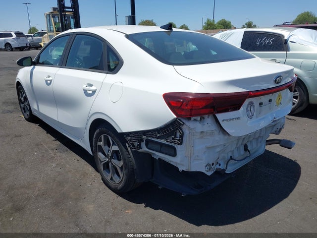 KIA Forte Lxs 2019 3KPF24AD1KE051689 Image 3