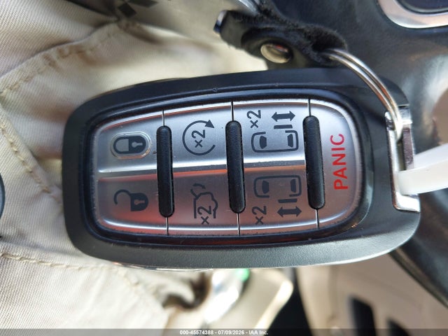 45574388 :رقم المزاد ، 2C4RC1BGXKR547865 vin ، 2019 Chrysler Pacifica Touring L مزاد بيع