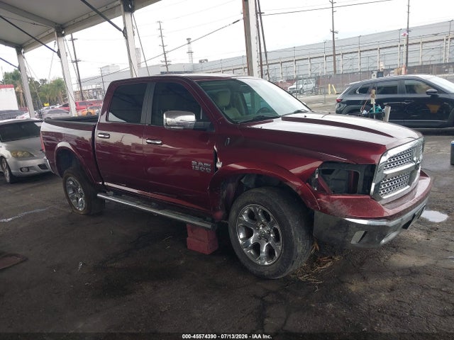 1C6RR7NT0HS780713 RAM 1500 Laramie 4x4 5&#039;7 Box