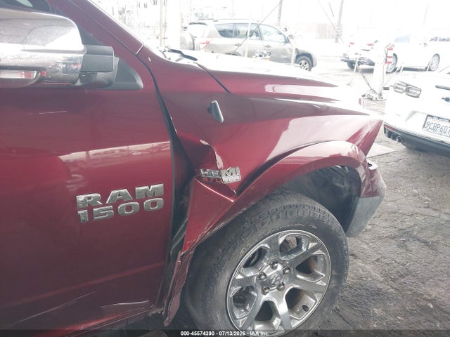 1C6RR7NT0HS780713 RAM 1500 Laramie 4x4 5&#039;7 Box