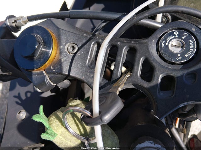 Yamaha Yzfr3 A 2019 MH3RH18Y5KK002187 Image 11