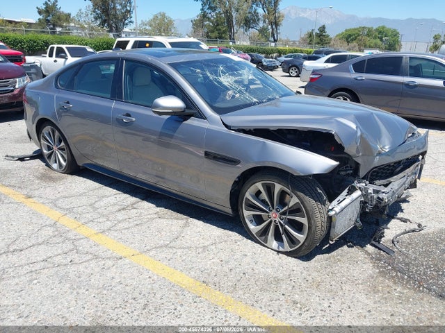Jaguar Xf R-dynamic Se P300 Awd Automatic 2021 SAJBL4GX3MCY90171 zdjęcie główne