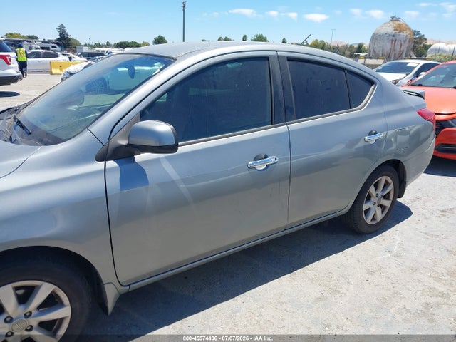 3N1CN7AP8EL809987 Nissan Versa 1.6 Sv