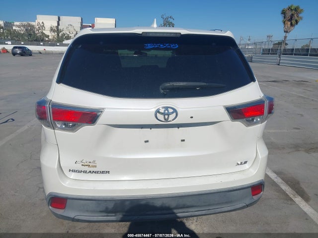 Toyota Highlander Xle V6 2015 5TDKKRFH9FS118817 Image 20