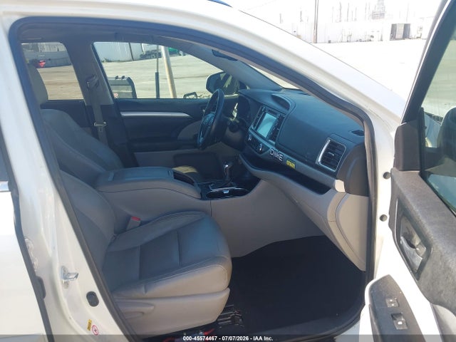 Toyota Highlander Xle V6 2015 5TDKKRFH9FS118817 Image 5