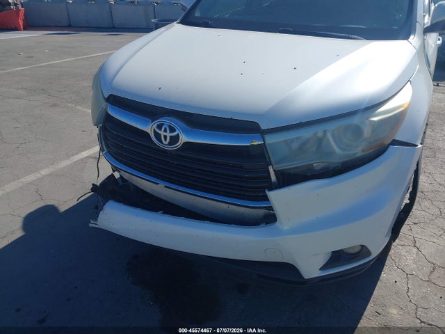 Toyota Highlander Xle V6 2015 5TDKKRFH9FS118817 Image 14