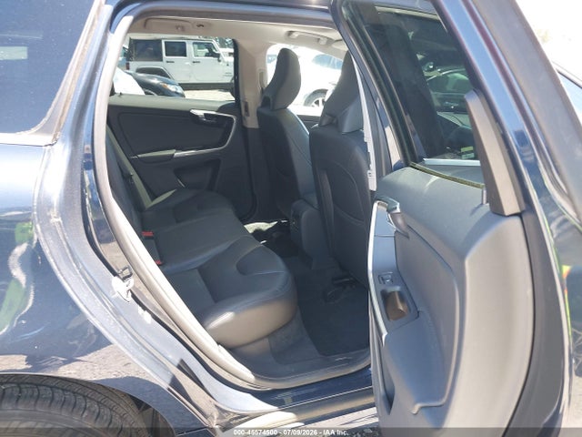 Volvo Xc60 T5 Platinum 2015 YV4612RM4F2747054 Image 19