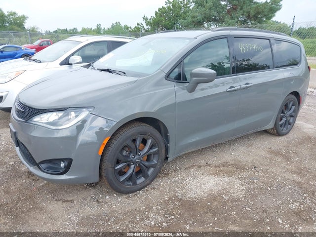 45574510 :رقم المزاد ، 2C4RC1BG8LR266424 vin ، 2020 Chrysler Pacifica Touring L مزاد بيع