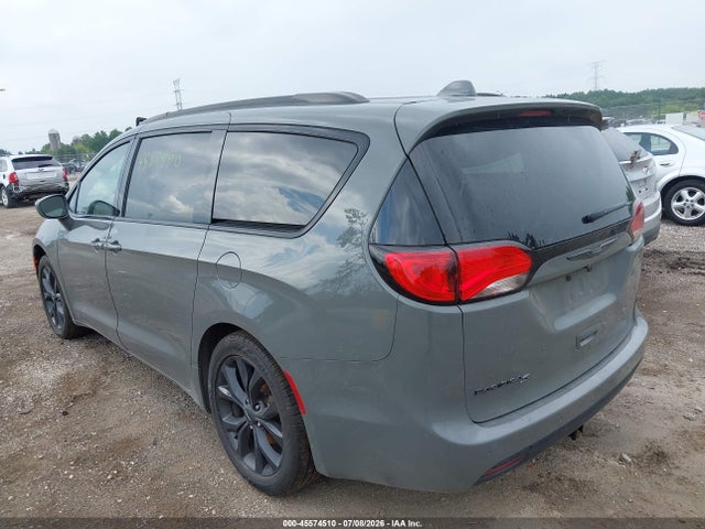 45574510 :رقم المزاد ، 2C4RC1BG8LR266424 vin ، 2020 Chrysler Pacifica Touring L مزاد بيع