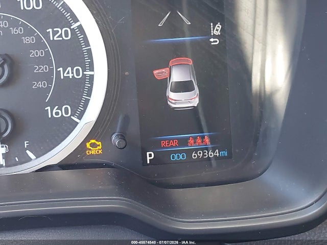 JTDEPRAE9LJ105005 Toyota COROLLA LE