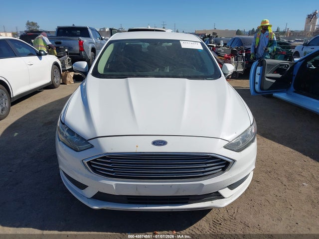 3FA6P0LU8JR269651 Ford Fusion Hybrid Se