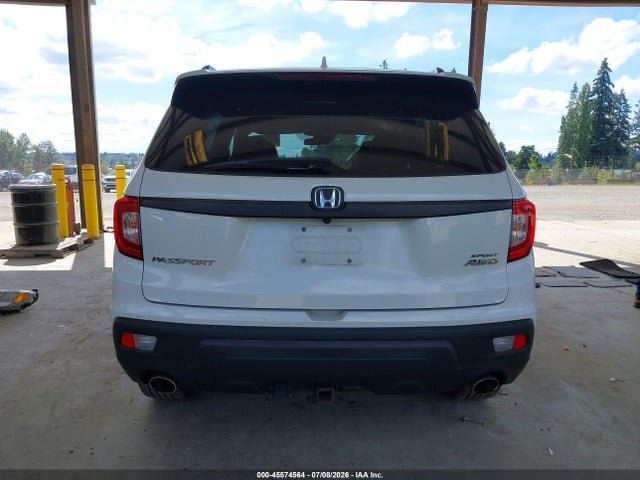 5FNYF8H29KB025179 Honda Passport Sport