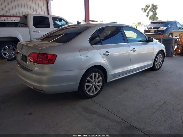 3VWD17AJ5EM253203 Volkswagen Jetta 1.8t Se