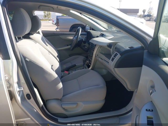 2012 Toyota Corolla Le მანქანა იყიდება აუქციონზე, vin: JTDBU4EE8C9172415, აუქციონის ნომერი: 45574592