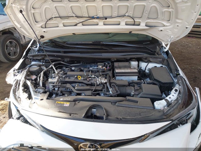 JTND4MBE7T3258388 Toyota COROLLA SE