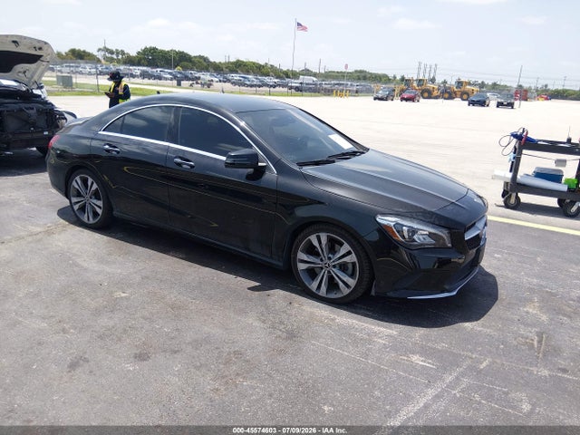 2019 Mercedes-benz Cla 250 4matic მანქანა იყიდება აუქციონზე, vin: WDDSJ4GB3KN709117, აუქციონის ნომერი: 45574603