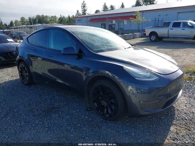 Продаж на аукціоні авто 2021 Tesla Model Y Long Range Dual Motor All-wheel Drive, vin: 5YJYGAEE9MF185309, номер лоту: 45574609