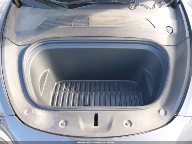 Продаж на аукціоні авто 2021 Tesla Model Y Long Range Dual Motor All-wheel Drive, vin: 5YJYGAEE9MF185309, номер лоту: 45574609