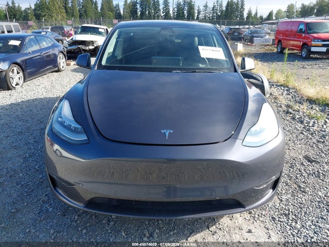 Продаж на аукціоні авто 2021 Tesla Model Y Long Range Dual Motor All-wheel Drive, vin: 5YJYGAEE9MF185309, номер лоту: 45574609