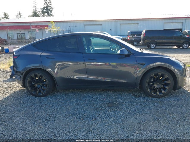 Продаж на аукціоні авто 2021 Tesla Model Y Long Range Dual Motor All-wheel Drive, vin: 5YJYGAEE9MF185309, номер лоту: 45574609