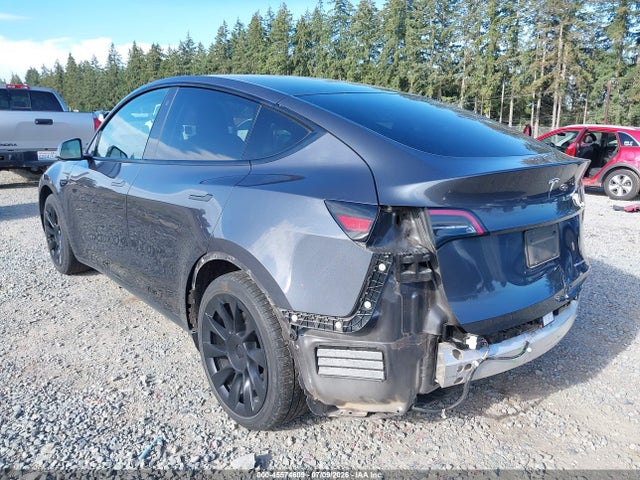 Продаж на аукціоні авто 2021 Tesla Model Y Long Range Dual Motor All-wheel Drive, vin: 5YJYGAEE9MF185309, номер лоту: 45574609