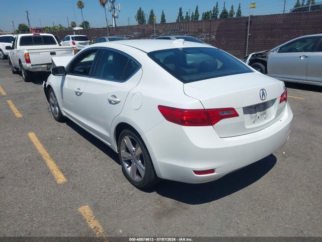 Acura Ilx 2.0l 2014 19VDE1F3XEE000380 Image 3