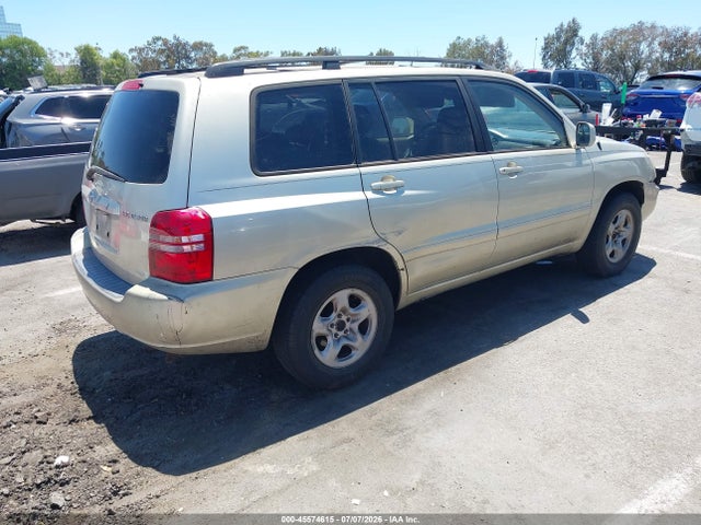 45574615 :رقم المزاد ، JTEGD21A230054986 vin ، 2003 Toyota Highlander مزاد بيع