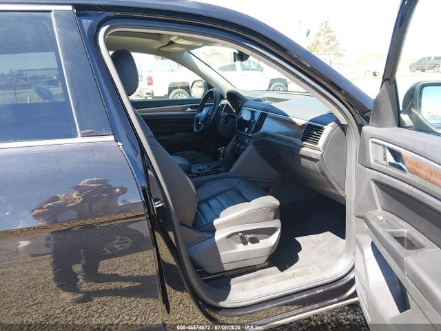 1V2NR2CA4KC563841 Volkswagen Atlas 3.6l V6 Sel Premium