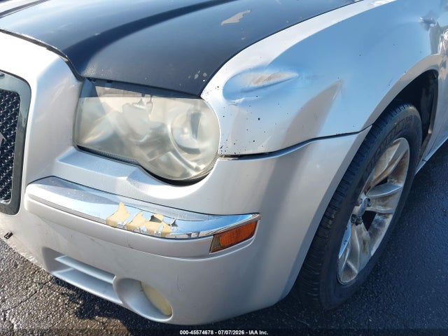 Продажа на аукционе авто 2008 Chrysler 300c Hemi, vin: 2C3KA63H18H233925, номер лота: 45574678