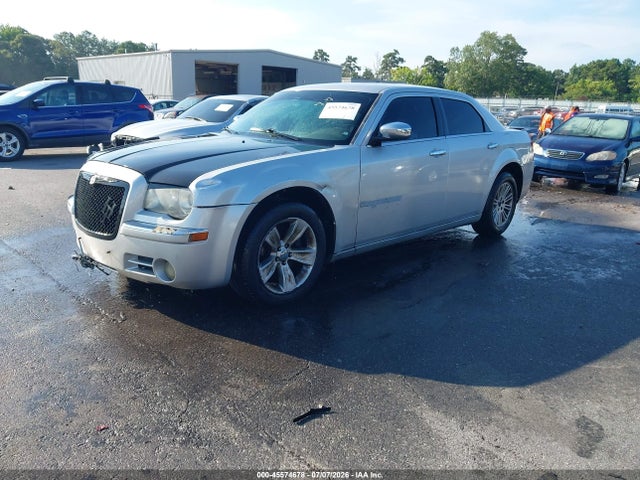 Продажа на аукционе авто 2008 Chrysler 300c Hemi, vin: 2C3KA63H18H233925, номер лота: 45574678