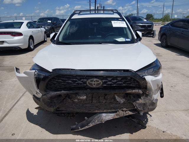 7MUBAAAG5RV086946 Toyota Corolla Cross Le
