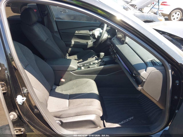 2025 Honda Accord Hybrid Sport მანქანა იყიდება აუქციონზე, vin: 1HGCY2F56SA051280, აუქციონის ნომერი: 45574708