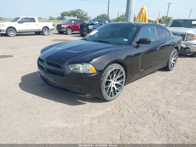 2013 Dodge Charger Sxt მანქანა იყიდება აუქციონზე, vin: 2C3CDXHG2DH587352, აუქციონის ნომერი: 45574741