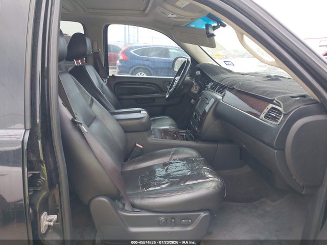 45574825 :رقم المزاد ، 1GKS1MEF0CR321860 vin ، 2012 Gmc Yukon Xl 1500 Denali مزاد بيع
