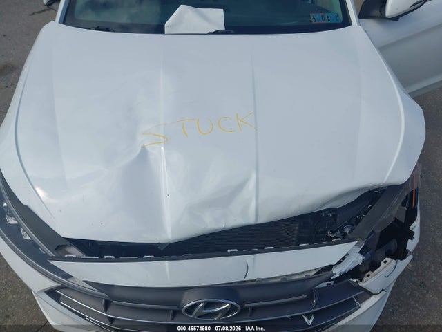 Hyundai Elantra Limited 2019 5NPD84LF2KH429292 Image 10