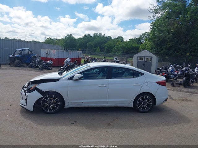 Hyundai Elantra Limited 2019 5NPD84LF2KH429292 Image 14