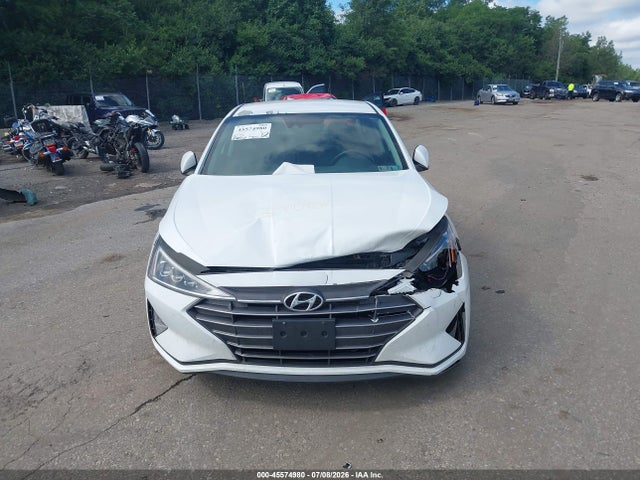 Hyundai Elantra Limited 2019 5NPD84LF2KH429292 Image 18
