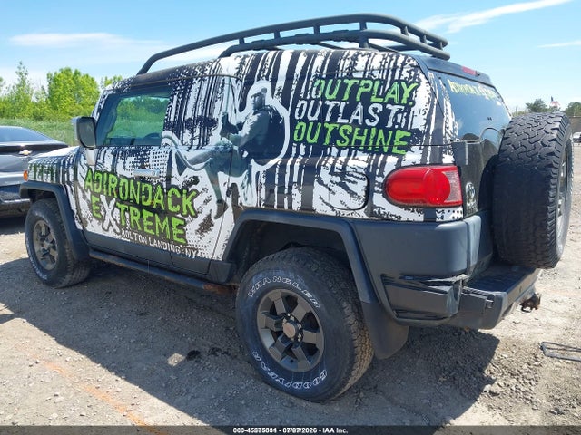 45575031 :رقم المزاد ، JTEBU11F170057688 vin ، 2007 Toyota Fj Cruiser مزاد بيع