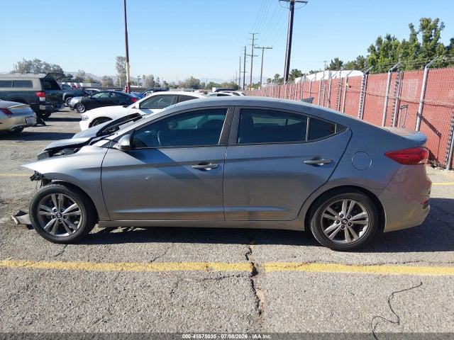 Hyundai ELANTRA SEL 2018 5NPD84LF2JH306008 Image 14