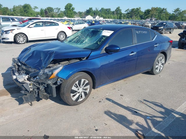 1N4BL4BV2NN347667 Nissan Altima S Fwd