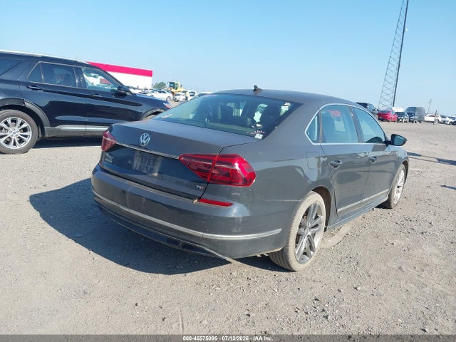 2017 Volkswagen Passat 1.8t R-line მანქანა იყიდება აუქციონზე, vin: 1VWDT7A30HC034277, აუქციონის ნომერი: 45575095