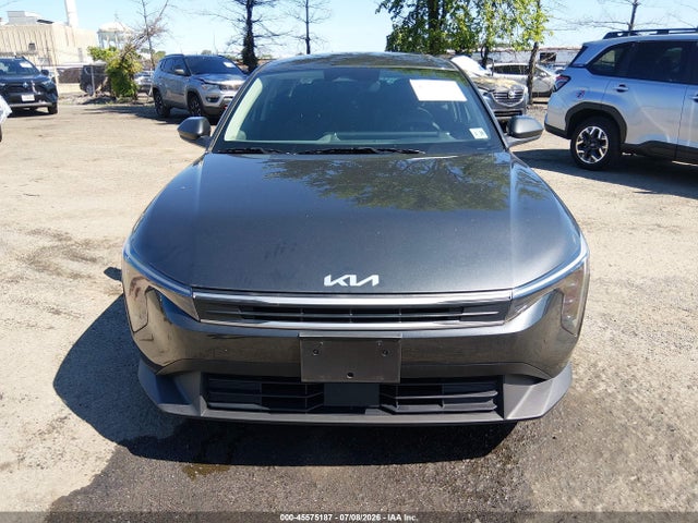 2025 Kia K4 Lxs მანქანა იყიდება აუქციონზე, vin: 3KPFT4DE1SE037261, აუქციონის ნომერი: 45575187