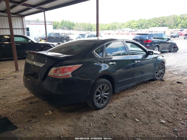Nissan Altima 2.5 S 2015 1N4AL3AP6FC213556 Image 4