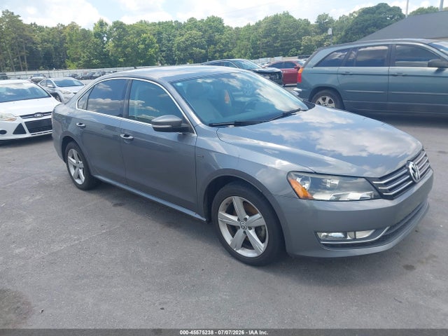 Aukcja sprzedaży 2015 Volkswagen Passat 1.8t Limited Edition, vin: 1VWAS7A3XFC110297, numer aukcji: 45575238
