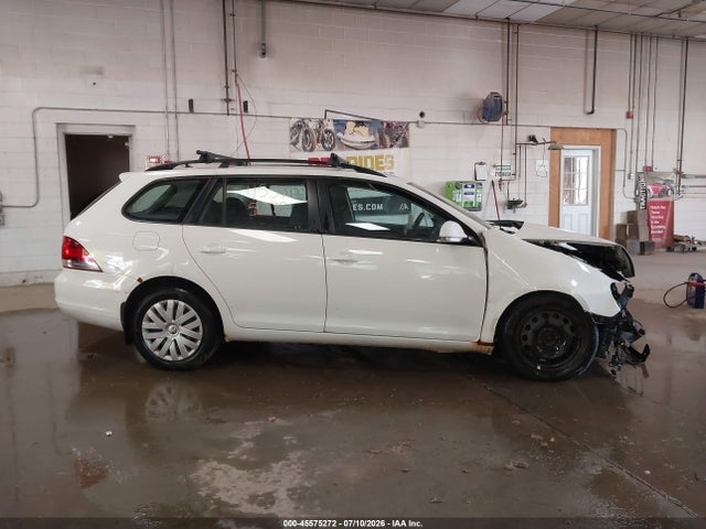 2012 Volkswagen Jetta Sportwagen 2.5l S მანქანა იყიდება აუქციონზე, vin: 3VWPP7AJ7CM604802, აუქციონის ნომერი: 45575272