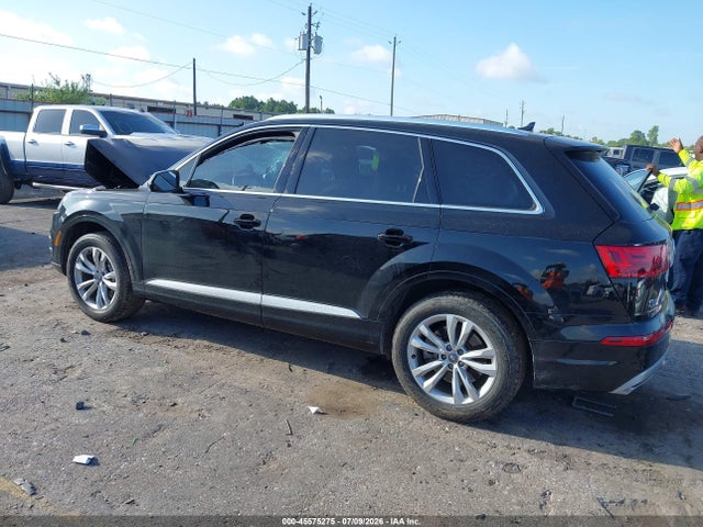 45575275 :رقم المزاد ، WA1LHAF72JD006726 vin ، 2018 Audi Q7 2.0t Premium مزاد بيع