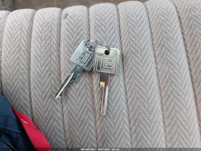 45575321 :رقم المزاد ، 1G4CW53L4N1666631 vin ، 1992 Buick Park Avenue مزاد بيع
