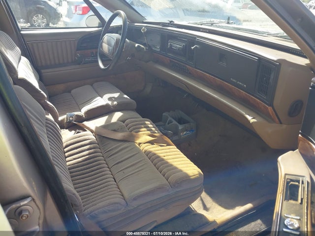 45575321 :رقم المزاد ، 1G4CW53L4N1666631 vin ، 1992 Buick Park Avenue مزاد بيع