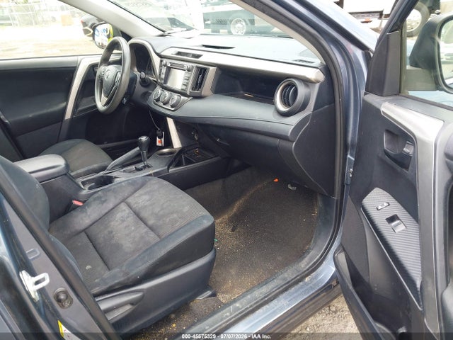 Toyota RAV4 LE 2014 JTMZFREV3ED037512 Image 5